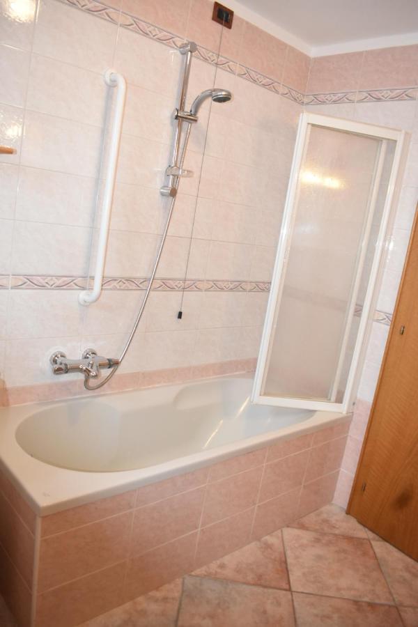 Appartamento Trela 3 Livigno Buitenkant foto